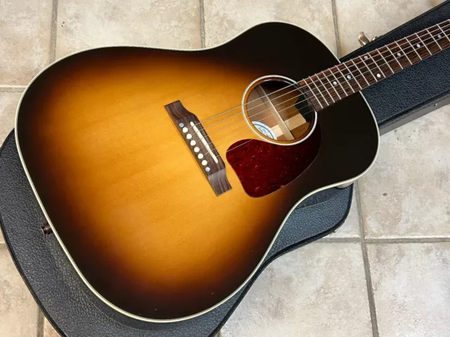 2014 Gibson J-45 Standard Acoustic Guitar