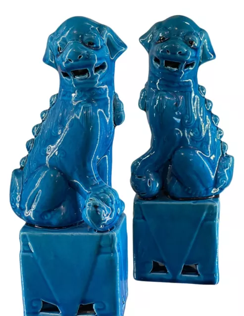 A Pair Of Vintage Chinese Turquoise Porcelain Blue Foo Dog Statues 25cm