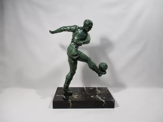 Statua IN Regolato E Marmo Calciatore Art Deco Personaggio Giocatore Di Calcio