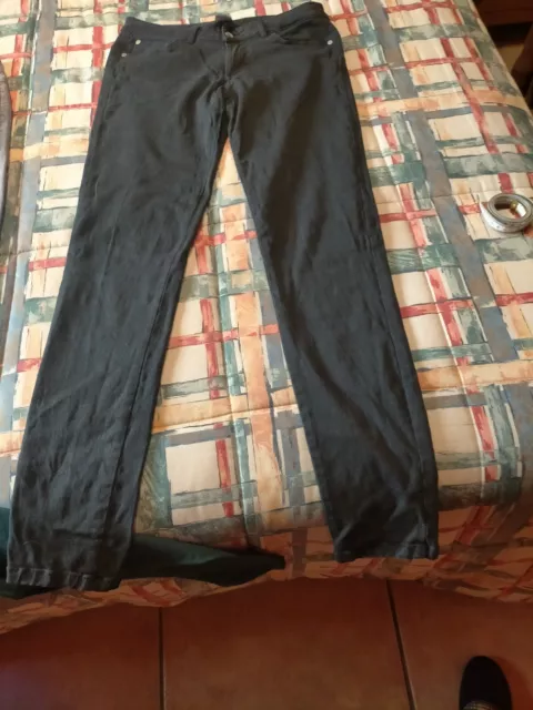 Pantalones vaqueros para mujer. M. Usado. Mira mis otros artículos.