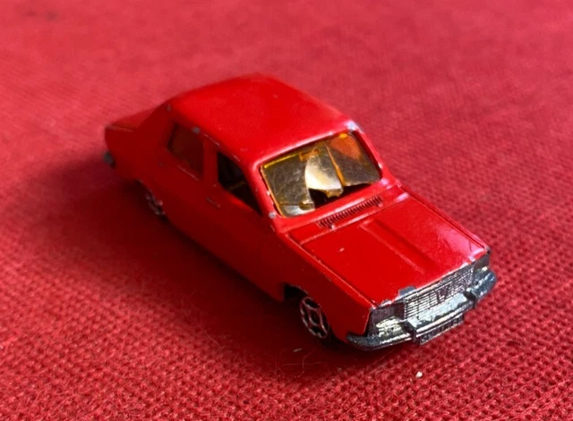 NOREV MINI JET / LOT DE 10: LIGIER / SIMCA / FIAT / PEUGEOT / MASERATI Epaves EUR 5,00 - FR