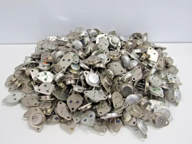 Lot of 319  MOTOROLA / Others SILICON POWER TRANSISTOR New Old Stock