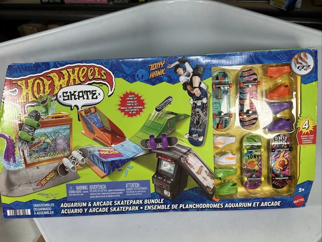 S.H.Figuarts. バイク4セット figma マスター/主人公 女 塗装済み可動 フィギュア