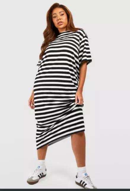 New Boohoo Womens Plus Size 22 Black & White Striped Maxi T Shirt Dress