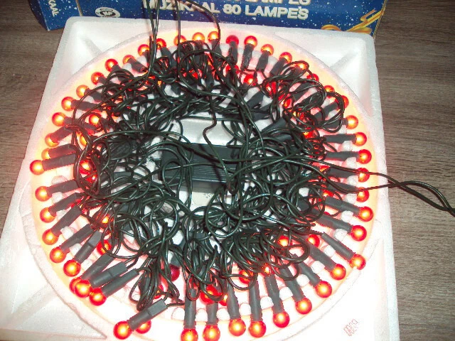 ANCIENNE GUIRLANDE ÉLECTRIQUE Lumineuse Musical de Noël 80 lampes