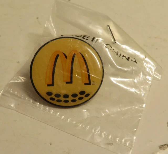 VINTAGE MCDONALD'S GOLF Ball Logo Round Collectible Lapel Hat Pin 1