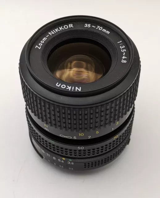 Obiettivo Nikon Zoom-NIKKOR F 35-70mm f/3.5-4.8 Al