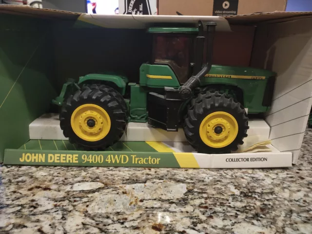 Ertl 1/16 John Deere 9400 4WD Tractor 1996 9000 Series Collector Edition #5914BA