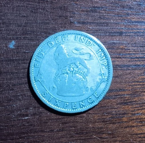 1926 George V Silver (50%) British Sixpence