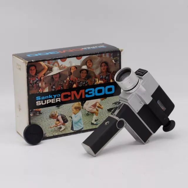 🎌 GREAT CONDITION 🎌 Sankyo CM 300 Super 8 Camera + Original Box. Film Tested!