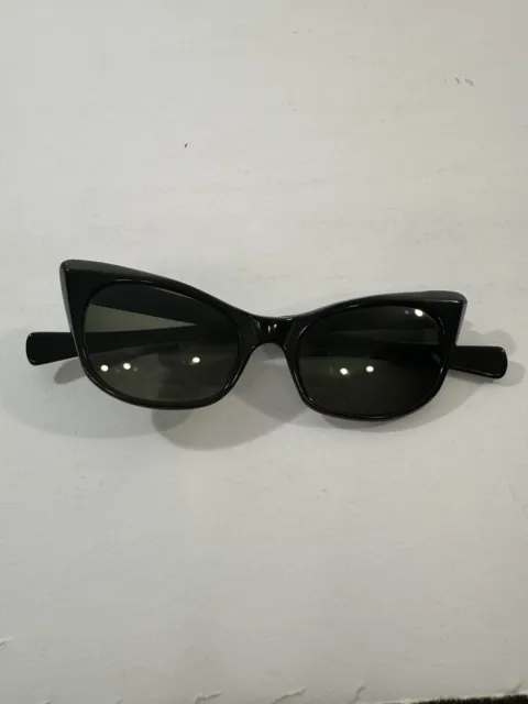 Vintage Black 1960s Cat Eye Sunglasses Frames Christian Italian Script Lenses U1