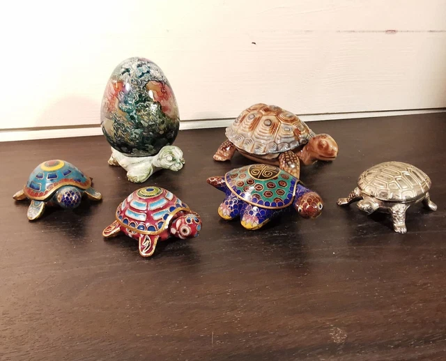 Lot de 30 tortues lumineuses en résine phosphorescente avec paillettes et boîte de valise, accessoires miniatures pour décoration d'aquarium, jardin féérique, mini aquarium (tortue Lot de 30 tortues lumineuses en résine phosphorescente avec paillettes et boîte de valise, accessoires miniatures pour décoration d'aquarium, jardin féérique, mini aquarium (tortue