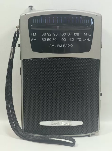 Vintage RADIO SHACK AM/FM Black Portable Pocket Radio 12-464  TESTED