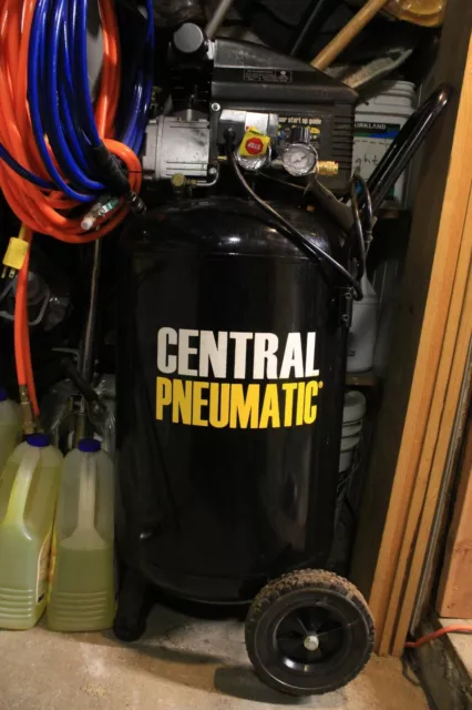 Central Pneumatic Pneumatic Paint Shaker 94605 by Central Pneumatic