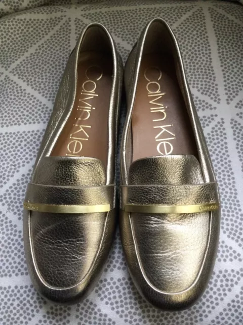 CALVIN KLEIN Lilliana Flats Loafers Sz 7.5M Metallic Gold Leather Slip On Shoes