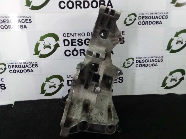 03G903143D Support D´alternateur / 527808 Pour Audi A6 Berlina 4F2 2.0 Tdi