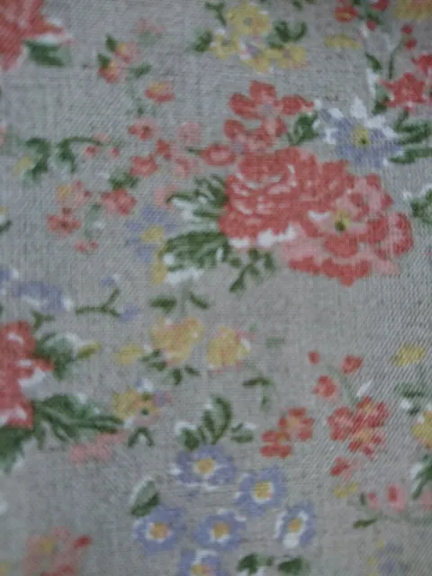 Vintage 1970'S Superb Quality Ditsy Floral Fine Wool? Fabric B.n 3.86 Mt X1.42 M