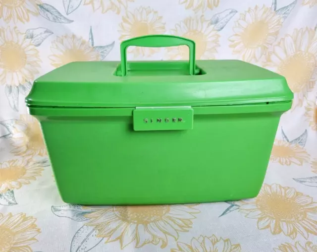 Vintage | Singer Sewing Box Case with Insert Bright Green Retro