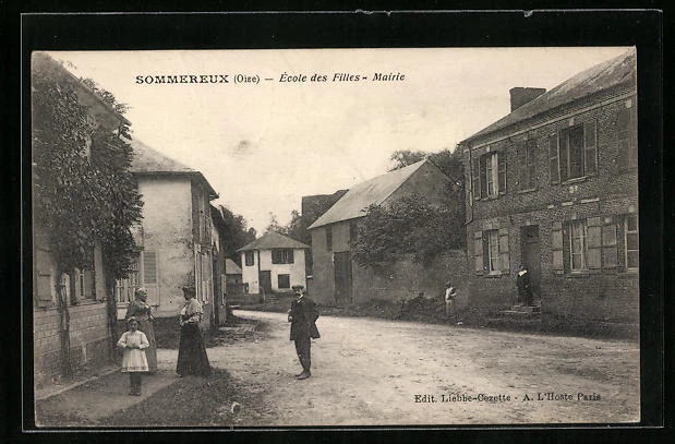 CPA Sommereux, Ecole des Filles, Mairie