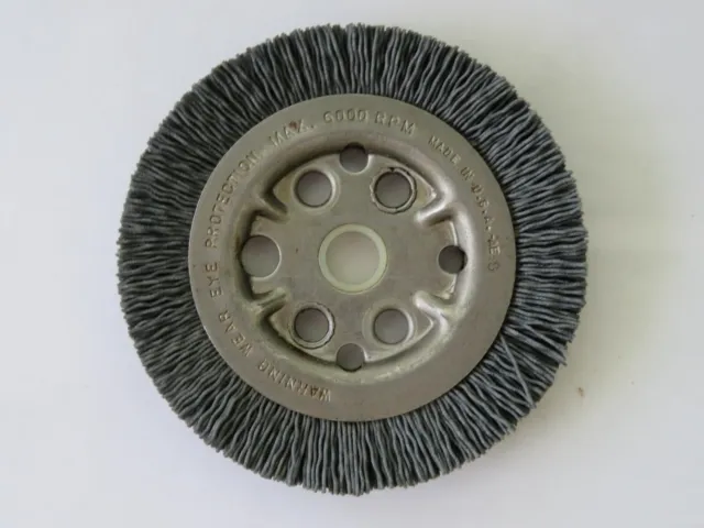 WEILER ANDERSON 4-1/4" x 3/4" x 5/8"-1/2" Silicon Carbide Crimped Wheel Brush