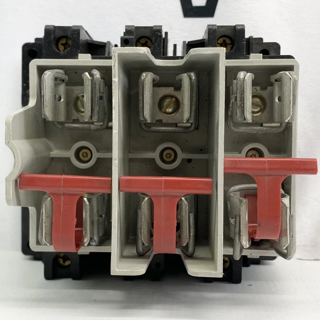 Allen Bradley 194R-NJ060P3 Serie B Termoadesivo Scollegare Switch 60A USA Seller