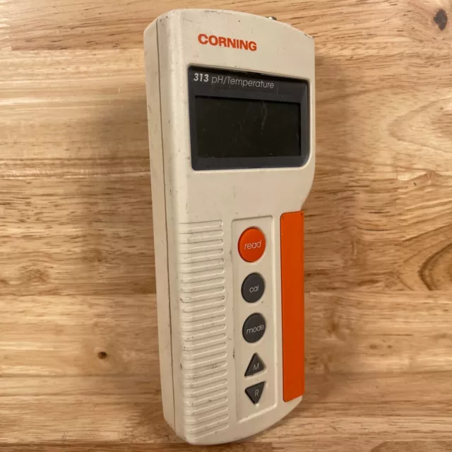 Corning 313 White Portable Digital Display 5-Buttons pH Temperature Meter