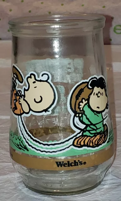 Vintage Welchs Jelly Jar Peanuts Charlie Brown Lucy Football It's Kick Off Time 2