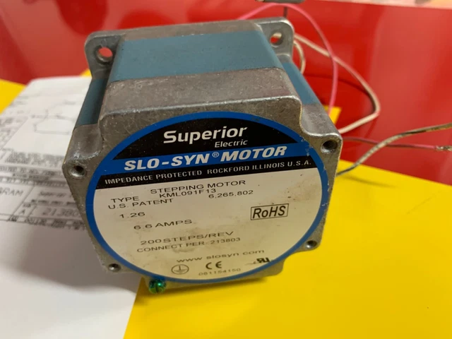 Superior Electric SLO-SYN Stepping Motor KML091F13 1.26 VDC 200 Steps / Rev Used