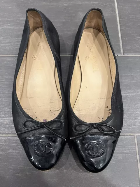 Chanel Black Leather Ballet Flats Size 39