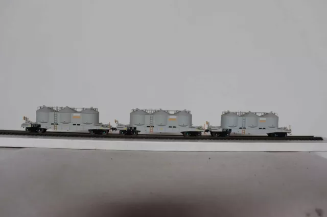 Austrains HO Pacific National VPCX Cement Hopper Three Car Set - Scarce