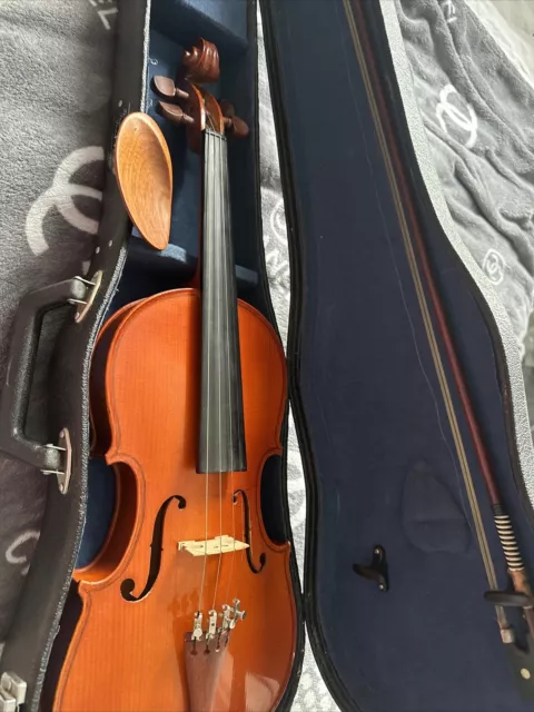 Stentor Student 2 Full Size 4/4 Violin