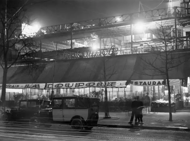 CAFE LA COUPOLE At Night In Montparnasse Paris November 1929 Old Photo ...