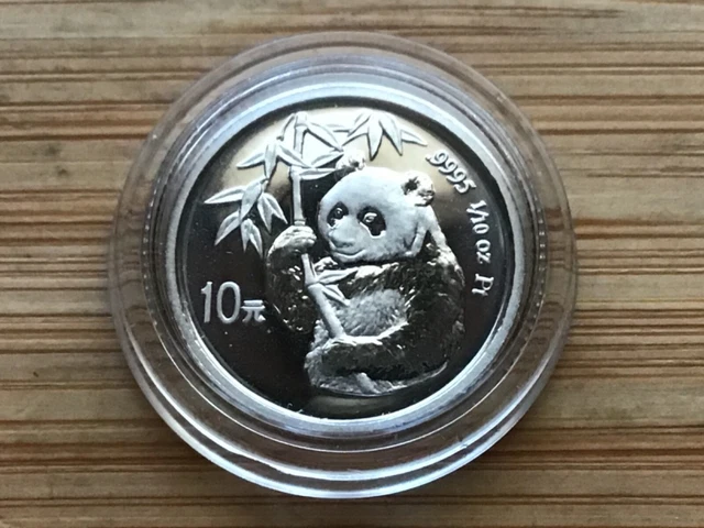 1995 1/10 oz platinum Chinese Panda in mint capsule