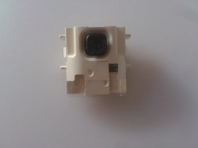 Interrupteur & IR EBR78480601 Pour Téléviseurs LG - Modèles 42LB5610, 42LB5700, 32LF580B, Etc.