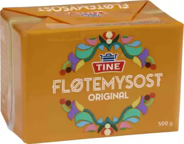 Fresh Norwegian brunost / brown cheese from Tine, Norway (Fløtemysost) 500 grams