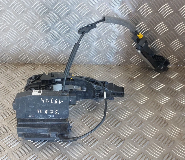 Serrure De Porte Avant Droite Pour SEAT IBIZA IV (6J) 5 Portes - Réf. 5N1837016F - Occasion