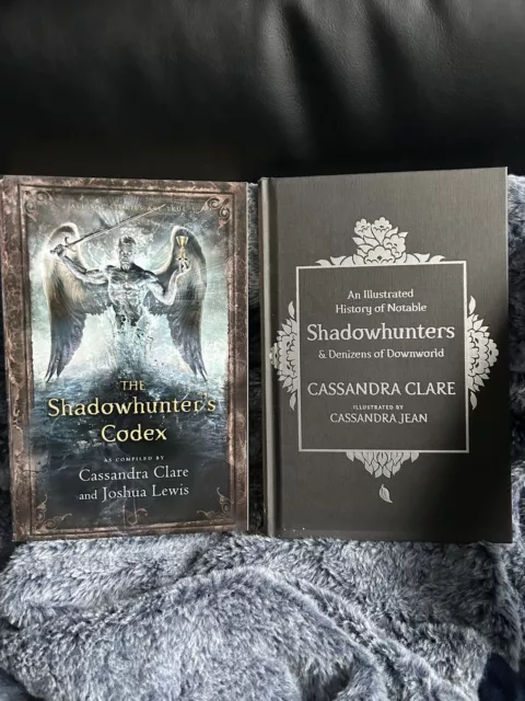 The Shadowhunter's Codex / An Illustrated History Of Notable Shadowhunters