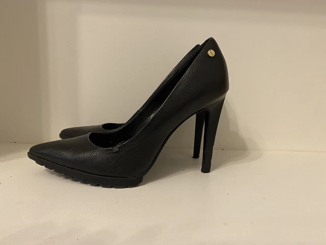 Calvin klein on sale court shoes