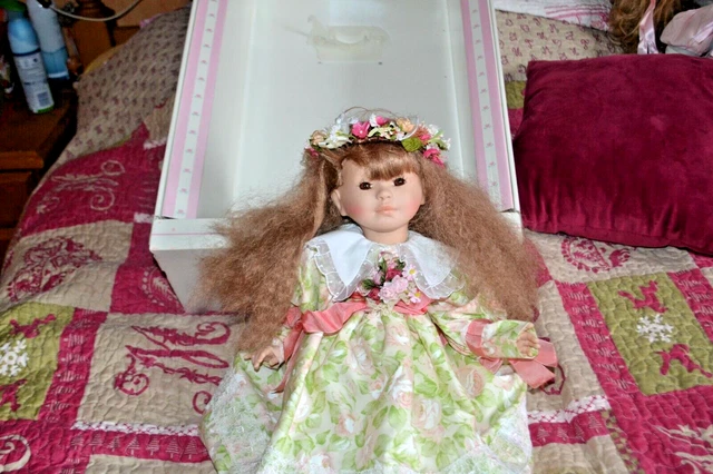 poupée Corolle collection 1994 55 cm Charlotte numérotée et signée