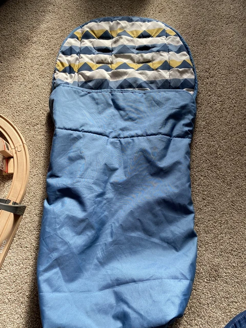 Mamas and papas footmuff , sleepshade and Raincover