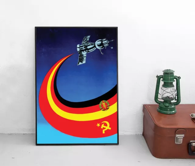 Poster DDR & UdSSR / Kosmonaut / Raumfahrt / Plakat / Propaganda GDR NASA