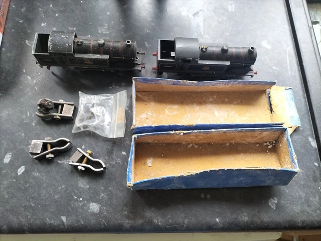 2x hornby dublo 3 rail locomotive EDL17 Matt Black 69567 0-6-2