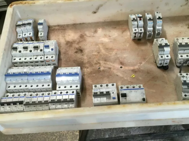 Doepke MCBs / circuit breakers various models