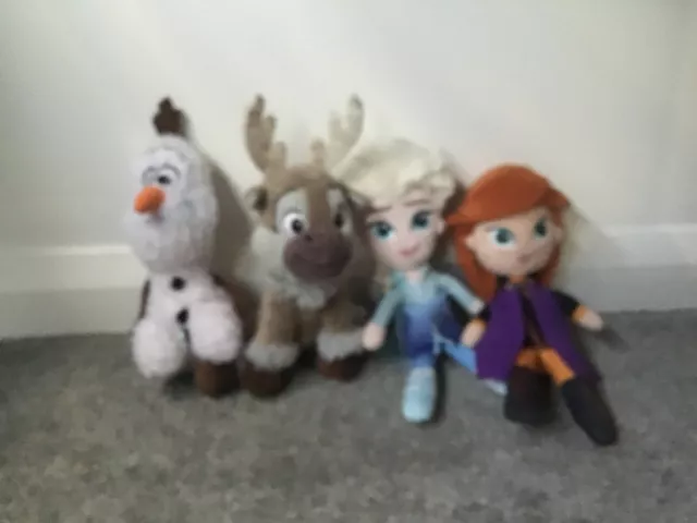 8" (20cm) Official Disney Frozen 2 Soft Plush Toys Olaf, Sven, Elsa And Anna