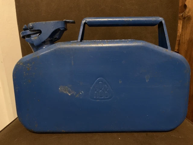 Antiker Kanister Benzinkanister Stahlkanister KBB Blechkanister länglich ca 5l ?