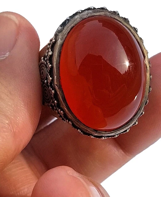 Red shop yemeni aqeeq