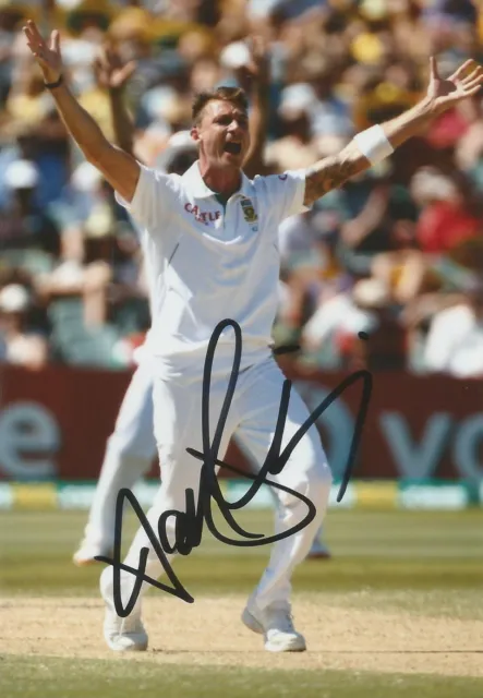 SOUTH AFRICA CRICKET: DALE STEYN SIGNED 6x4 TEST ACTION PHOTO+COA