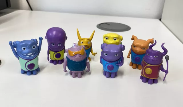8 x DreamWorks Home Movie Alien Boov Oh Figures Mini PVC 4cm Netflix