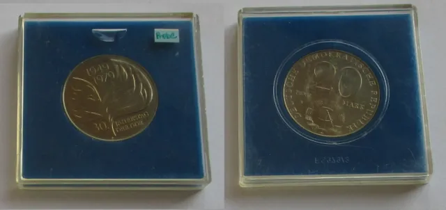 DDR Gedenk Münze 20 Mark 30. Jahrestag der DDR 1979 Probe Stempelglanz (131702)