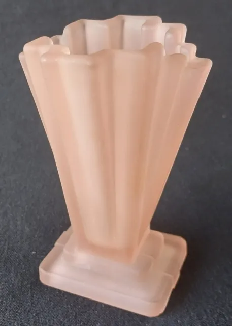 SMALL BAGLEY ART DECO FROSTED PINK GLASS VASE 1930'S by BAGLEY GRANTHAM